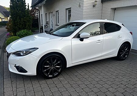 Mazda 3 2.0 SKYACTIV-G 120 Nakama Nakama