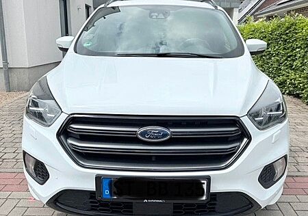 Ford Kuga 2,0 TDCi 4x4 132kW ST-Line PowerShift S...