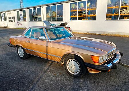 Mercedes-Benz SL 560