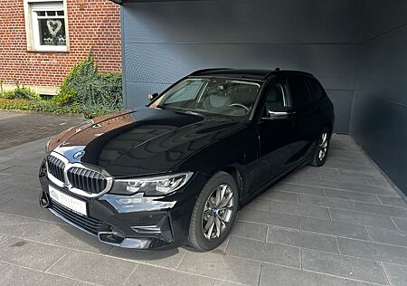 BMW 330e Touring Sport Line*Garantie*LED*Navi*369€ m