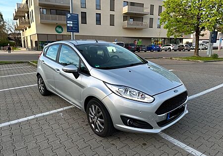 Ford Fiesta 1,0 EcoBoost 74kW S/S Celebration Cel...