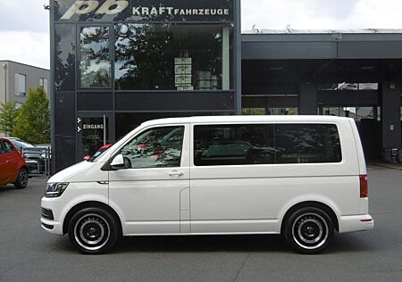 VW T6 Transporter Volkswagen T6 18" LM AHK Kamera Sportfahrwerk 2. Hand