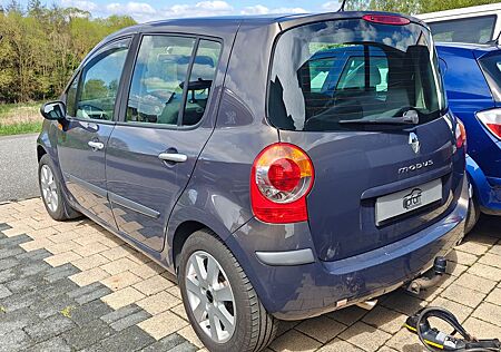 Renault Modus Dynamique 1.6 16V Automatik