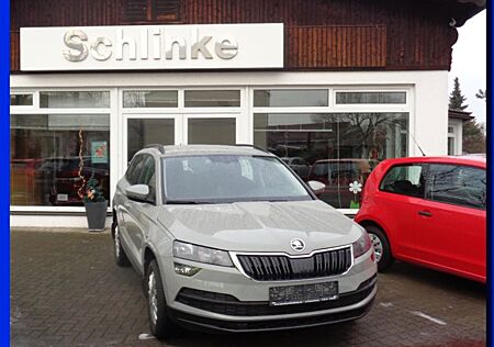 Skoda Karoq Ambition 1.0 TSI PDC SR WR AHK SML BT DAB