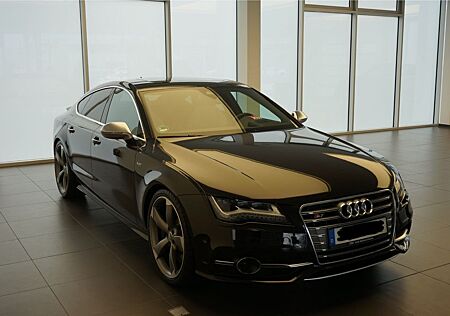 Audi S7 4.0 TFSI quattro S tronic Sportb. V8-Biturbo