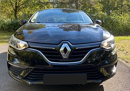 Renault Megane IV ENERGY TCe 100 Life 2016