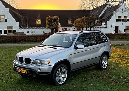 BMW X5 3.0i Automatik sehr gepflegt 120833km