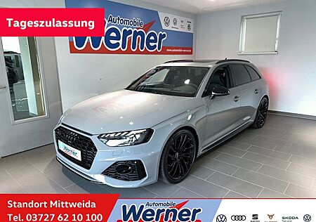 Audi RS4 RS 4 Avant 450PS Black PanoDach B&O HUD