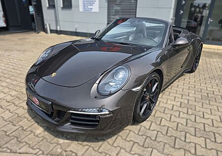 Porsche 911 Urmodell 911Carrera4 GTS Cabriolet,Sport Chrono,Burmester