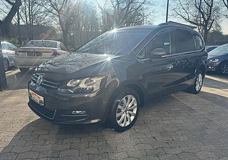 VW Sharan Volkswagen 2.0 TDI.Automatik+Leder+Navi+Ahk+1.Hand,,