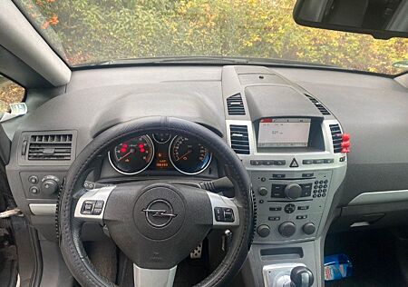 Opel Zafira 1.8 Family Automatik Leder,Navi,Anhängerk