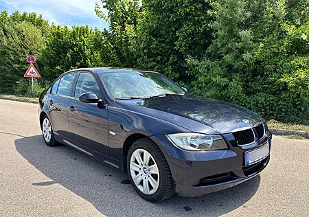 BMW 318i / TÜV NEU / KOMFORT-PAKET / PDC / WENIG KM