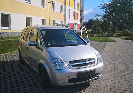 Opel Meriva 1.6 - Klima, Ahk, Sitzheizung!!!!