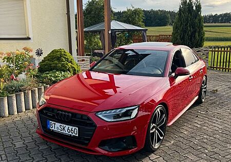 Audi A4 Hingucker : 40 TDI S tronic quattro advanced