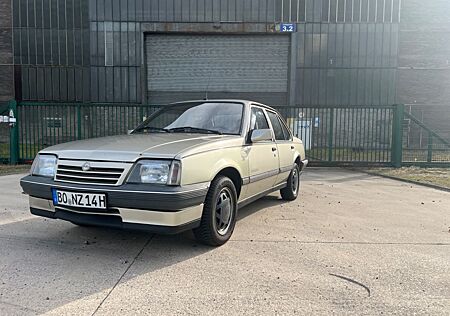 Opel Ascona