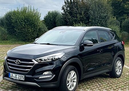 Hyundai Tucson Blue 1,6