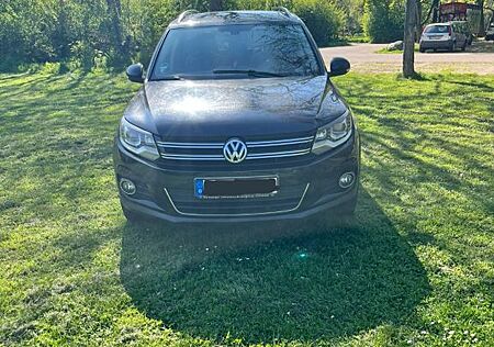 VW Tiguan Volkswagen 2.0 TDI SCR BMT Sport & Style Sport &...