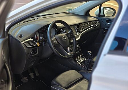 Opel Astra 1.0 EcoFLEX Vollausstat. Klima/Navi/L