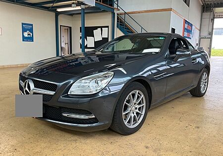 Mercedes-Benz SLK 200 BlueEFFICIENCY -