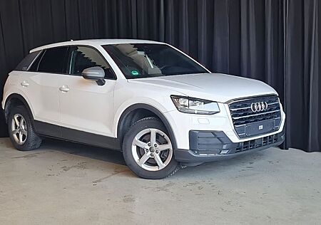 Audi Q2 ultra SHZ / PDC / ACC
