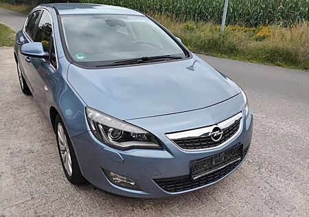 Opel Astra 1.6 Cosmo Cosmo