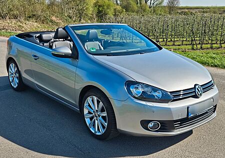 VW Golf Volkswagen 1.4 TSI 90 kW DSG Cabriolet / wenig gelaufe