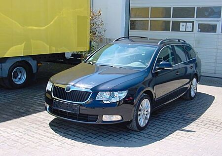 Skoda Superb 2.0 TDI DSG Elegance Combi