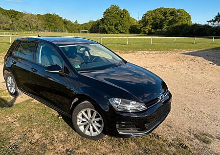 VW Golf Volkswagen VII 1,4 TSI Lim. Lounge