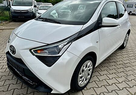 Toyota Aygo (X) Aygo -play