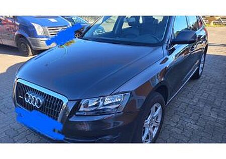 Audi Q5 2.0 TFSI S tronic quattro - mit versenkbarer