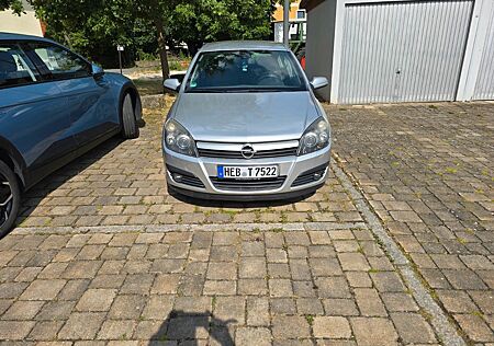 Opel Astra 1.8 ECOTEC Sport 92kW Automatik Sport