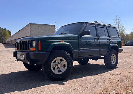 Jeep Cherokee Sport 2.5 TD Sport