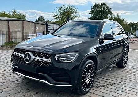 Mercedes-Benz GLC 300 de 4Matic AMG Line *Pano*Burmester*AHK*