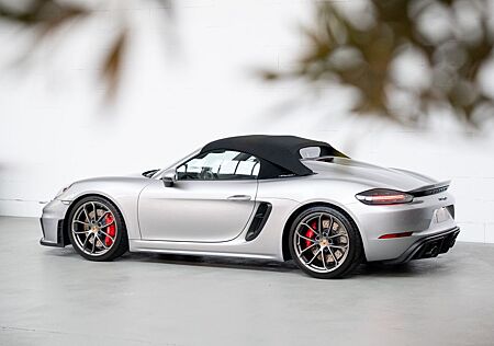 Porsche 718 Spyder I APPROVED I BOSE I Exclusive I LED