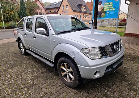 Nissan Navara Pickup Doppelkabine Comfort 4X4