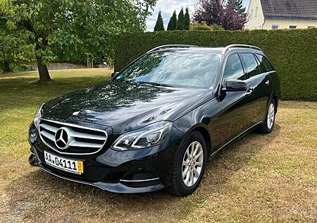 Mercedes-Benz E 220 E -Klasse T-Modell BlueTec