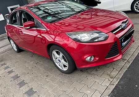 Ford Focus 1,6 EcoBoost 110kW Titanium Titanium