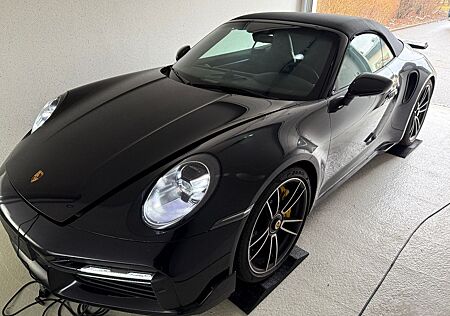 Porsche 992 Turbo S Cabriolet, Aero Kit, Leder Exclusive