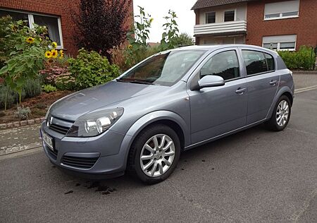 Opel Astra 1.6 Twinport 77kW - 110.000 Km, TÜV - neu