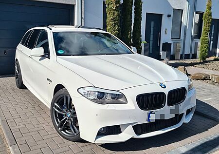 BMW 530 gebraucht kaufen BMW 530d xDrive Touring/M-Paket/Pano/HUD/Kamera/Navi