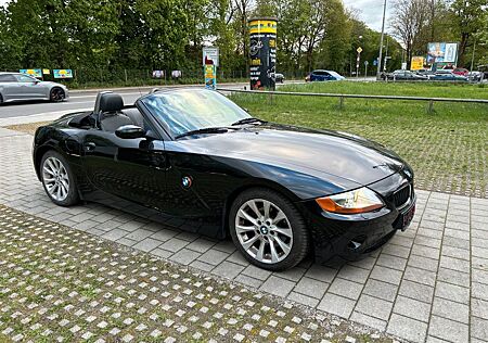 BMW Z4 Baureihe Roadster 3.0i