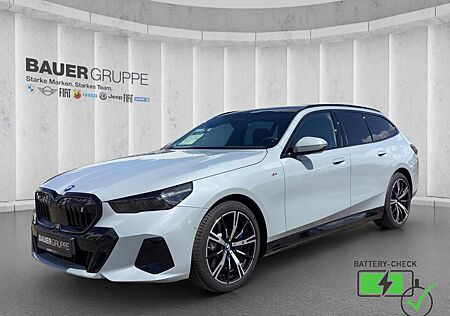 BMW i5 40 eDrive M Sport Touring e Park-Assistent Sp