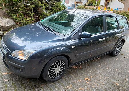 Ford Focus Turnier 1.6 i 16V, Standheizung