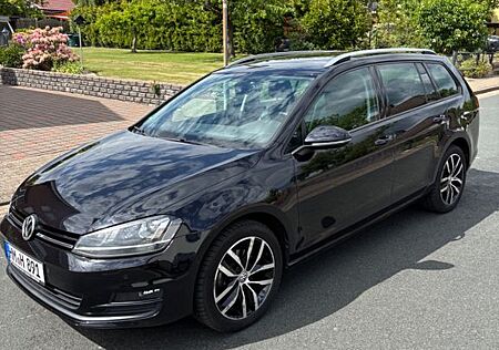 VW Golf Volkswagen 1.4 TSI 92kW BMT Comfortline Variant Co...