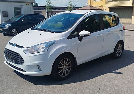 Ford B-Max 1,0 EcoBoost 74kW S/S Cool & Connect