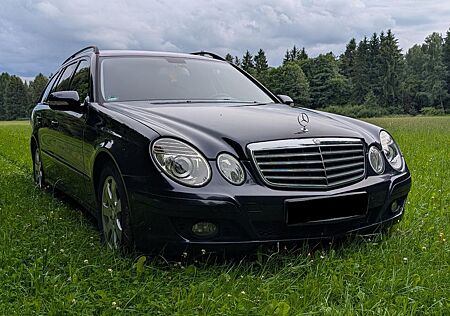Mercedes-Benz E 220 CDI T Mopf Artico Harman Kardon Automatik