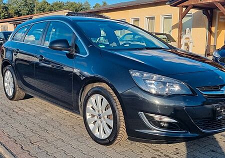 Opel Astra J Sports Tourer Exklusiv
