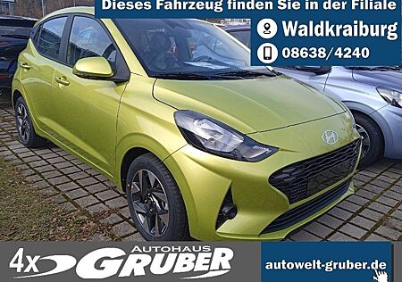 Hyundai i10 1.2 Benzin Trend + Komfortpaket + Navigation