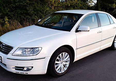 VW Phaeton Volkswagen 3.0 V6 TDI 4MOTION Tiptronic 5-Sitzer -