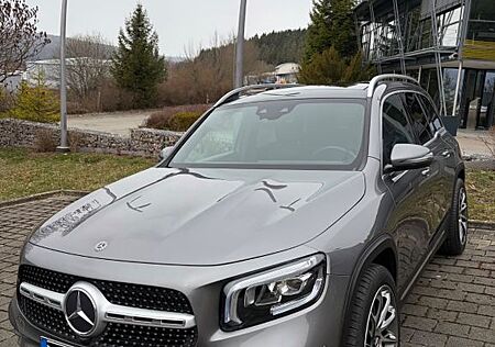 Mercedes-Benz GLB 200 d 4MATIC AMG Pano Prem.Nav. 8xAlu XL